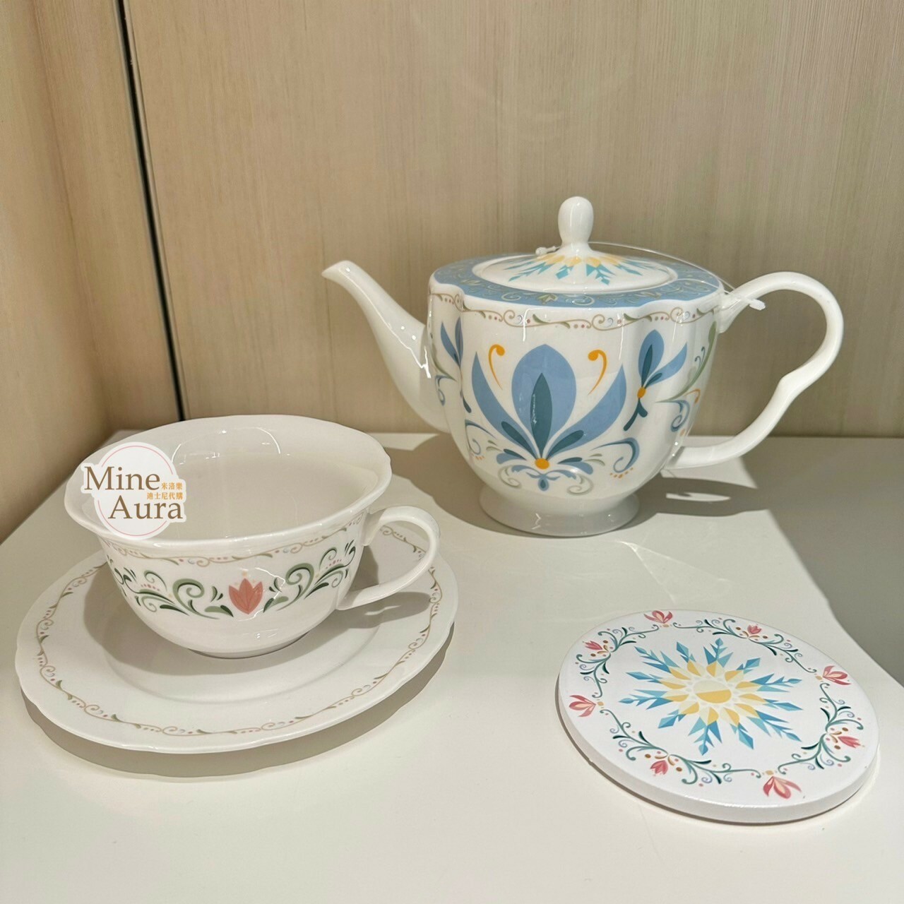 World of Frozen 限定 雪花圖騰 白色 陶瓷 杯墊 冰雪奇緣 Frozen -香港迪士尼樂園