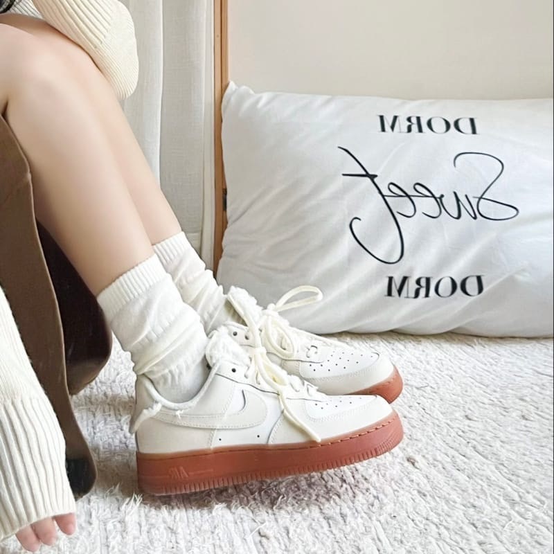 NIKE AIR FORCE 美拉德 焦糖 牛奶 絨毛（FV3701-119）