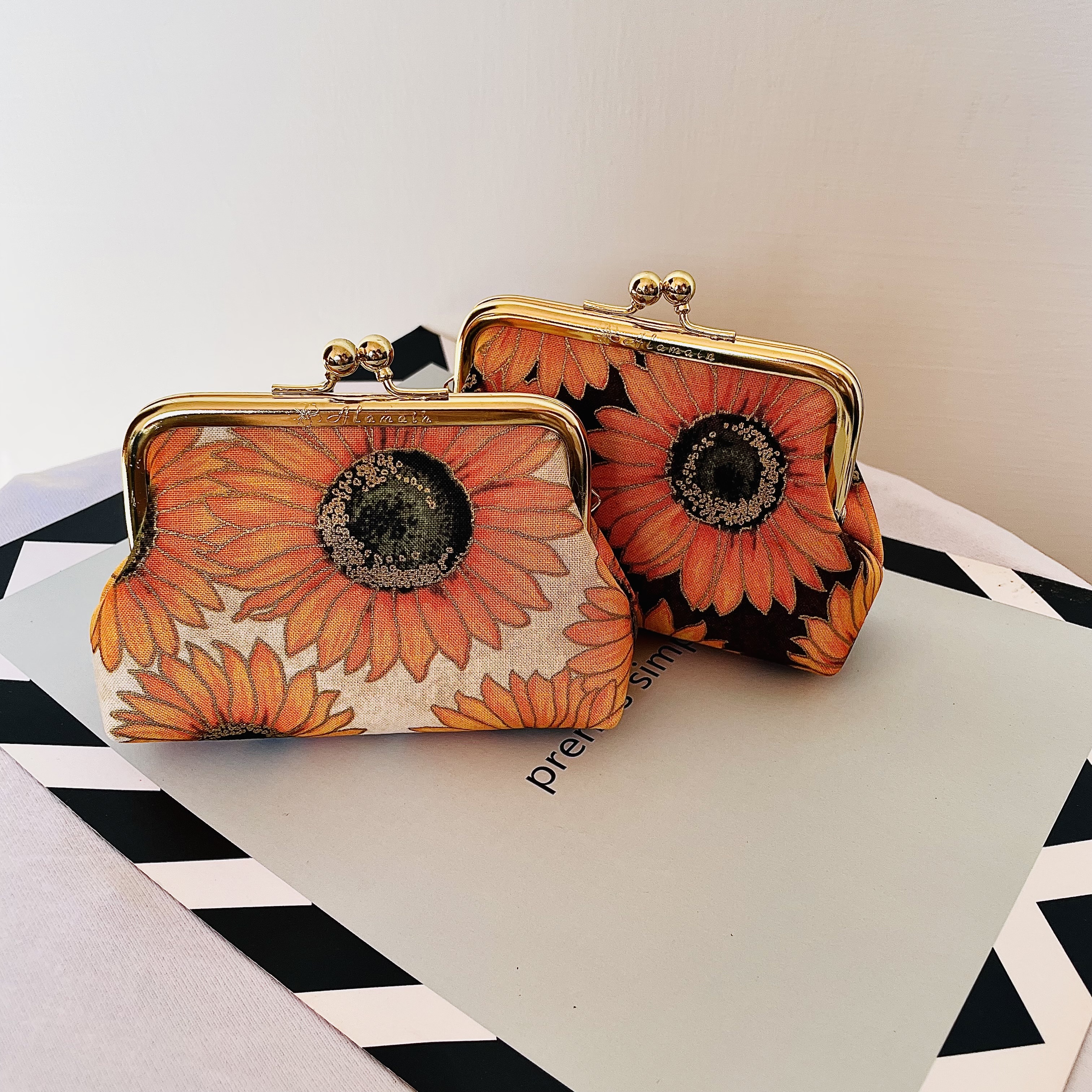 艾拉蔓Alamain手工卡片口金發財包-綻放向日葵禮盒組