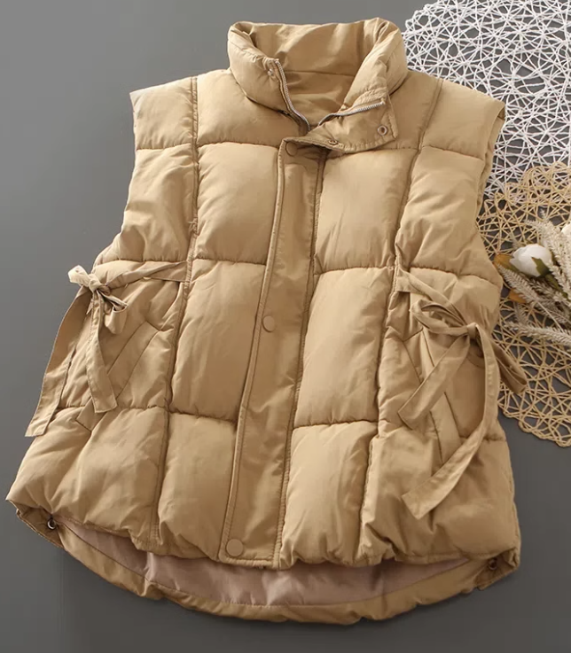 Tie up and wear a sleeveless jacket