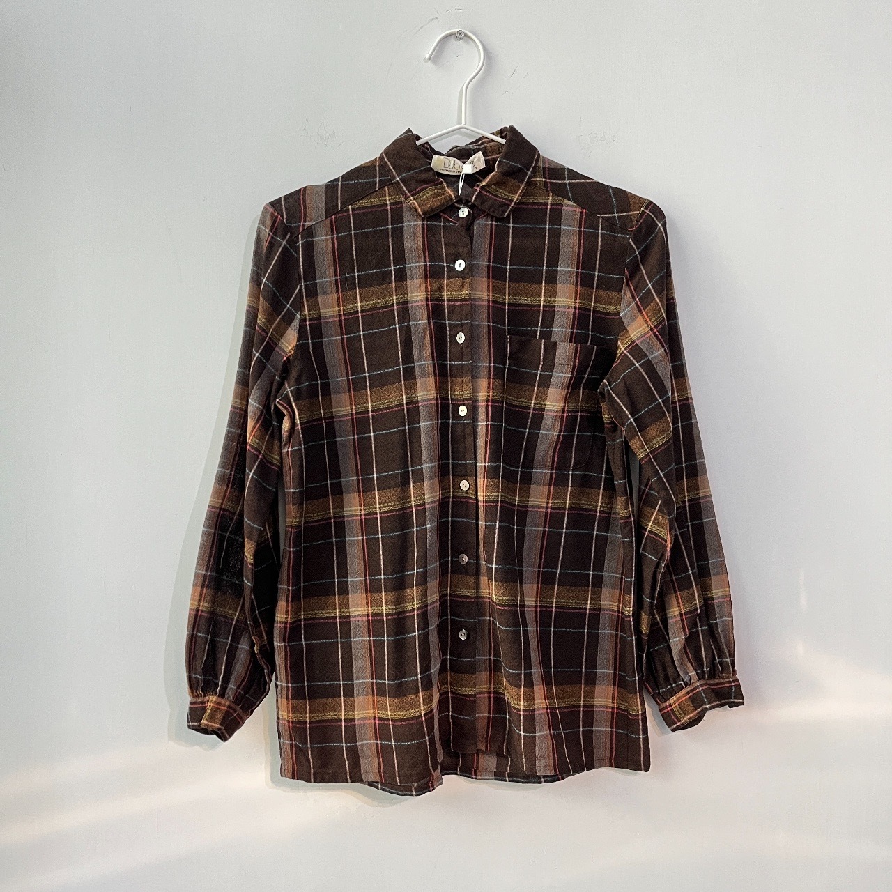 啡色薄身羊毛格紋上衣