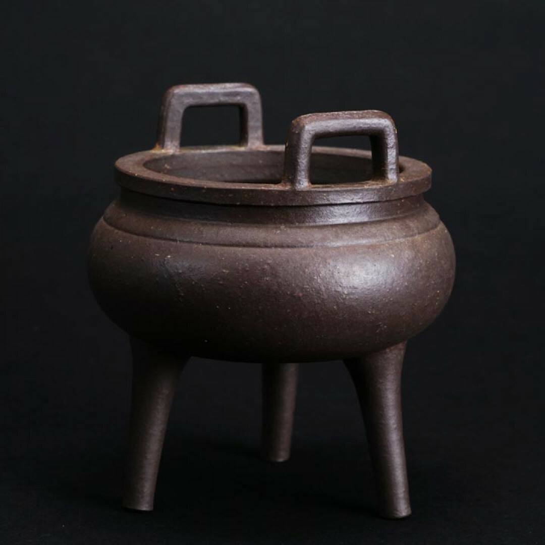 手作紫砂 紫泥調砂 三腳高足鑪