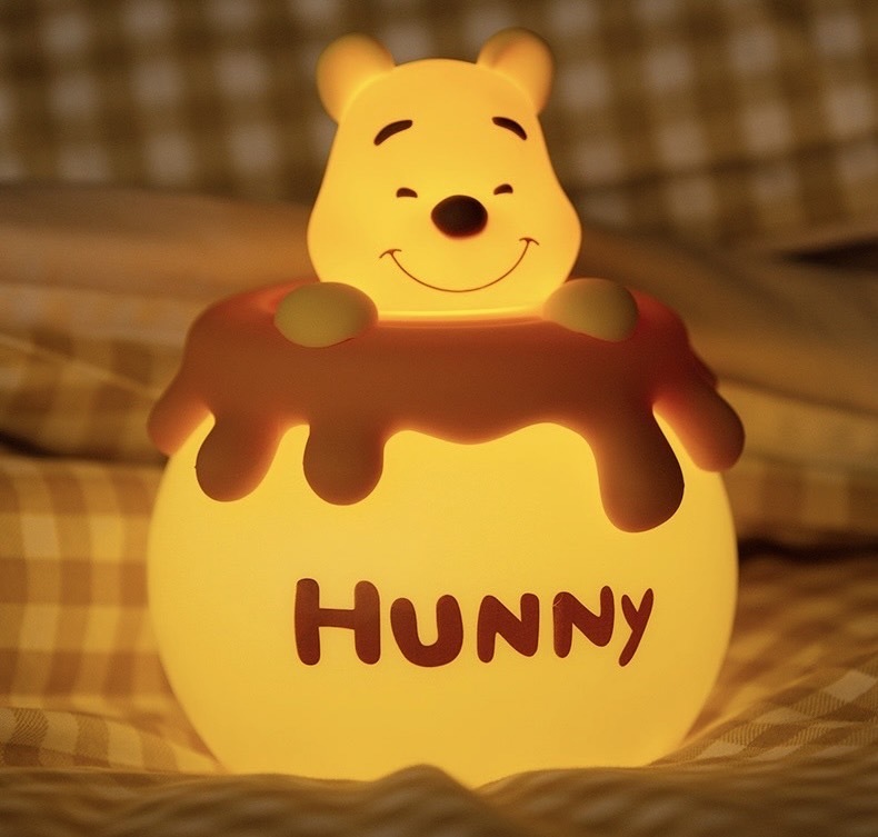 【現貨+預購】迪士尼 小熊維尼可調控夜燈 聖誕節 交換禮物