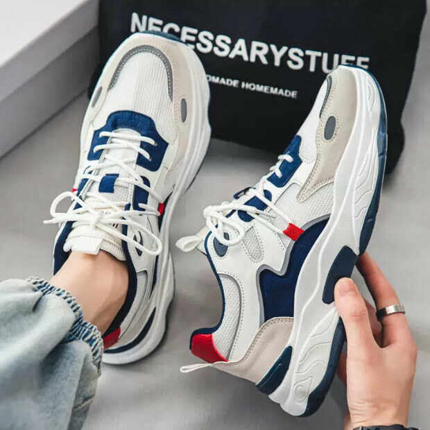 Sports casual shoes