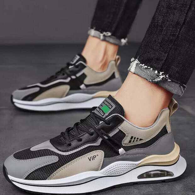 Athletic Shoes (Versatile)