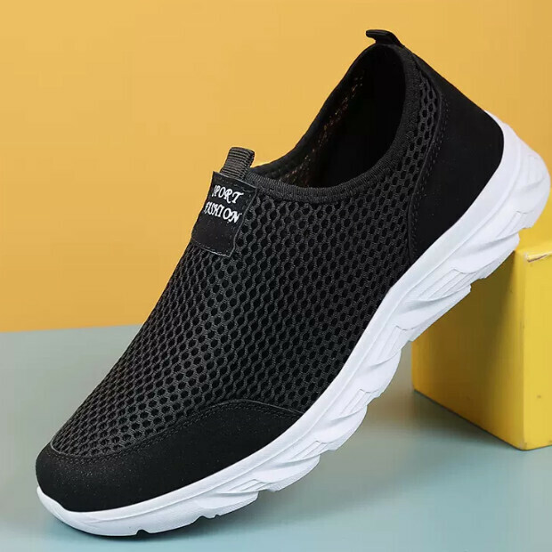 Athletic shoes