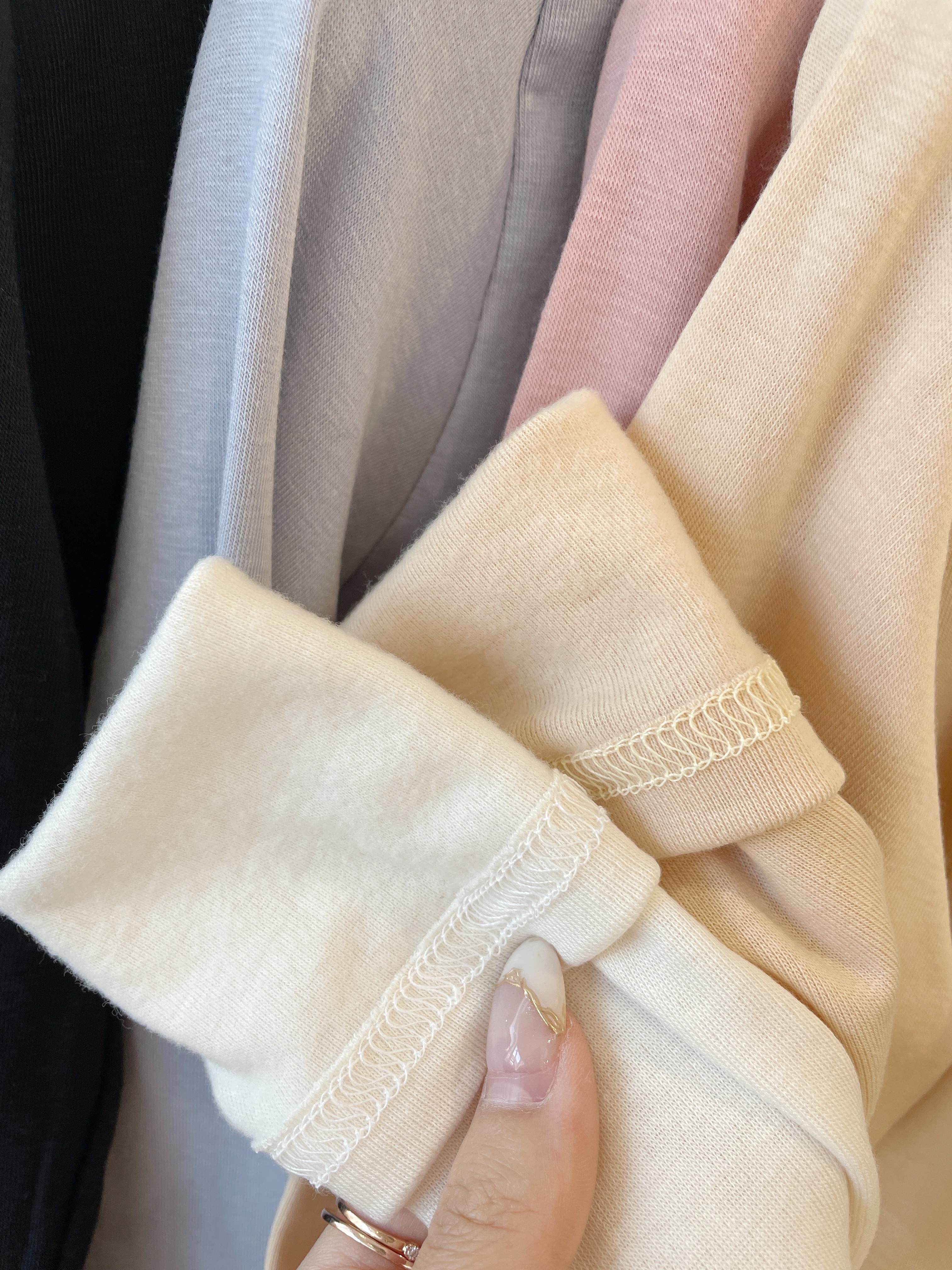 T869 Keep Warm Basic Top