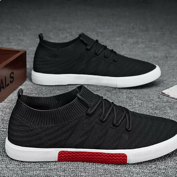 Low-strap shoes