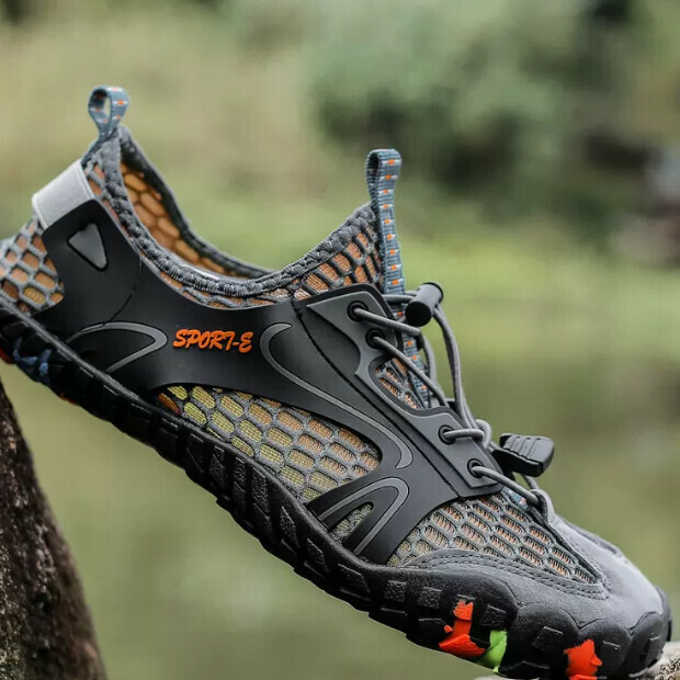Sporty casual shoes trendy