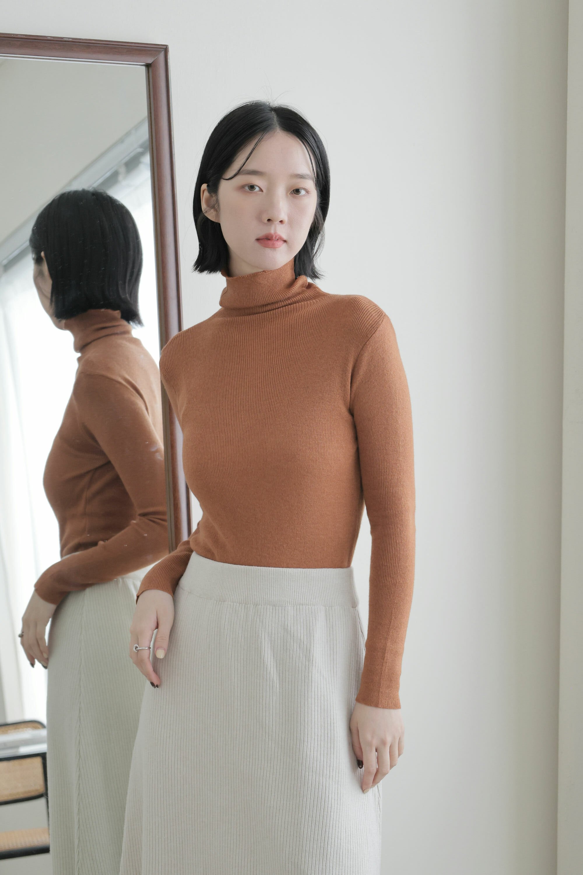 柔順高領百搭針織上衣(6%羊毛）