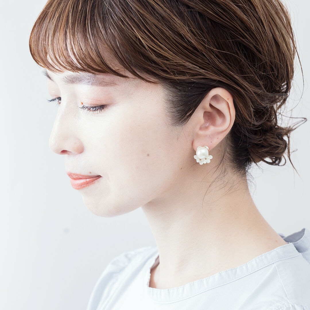 Pisceans - 可拆式花托珍珠針式耳環 SV