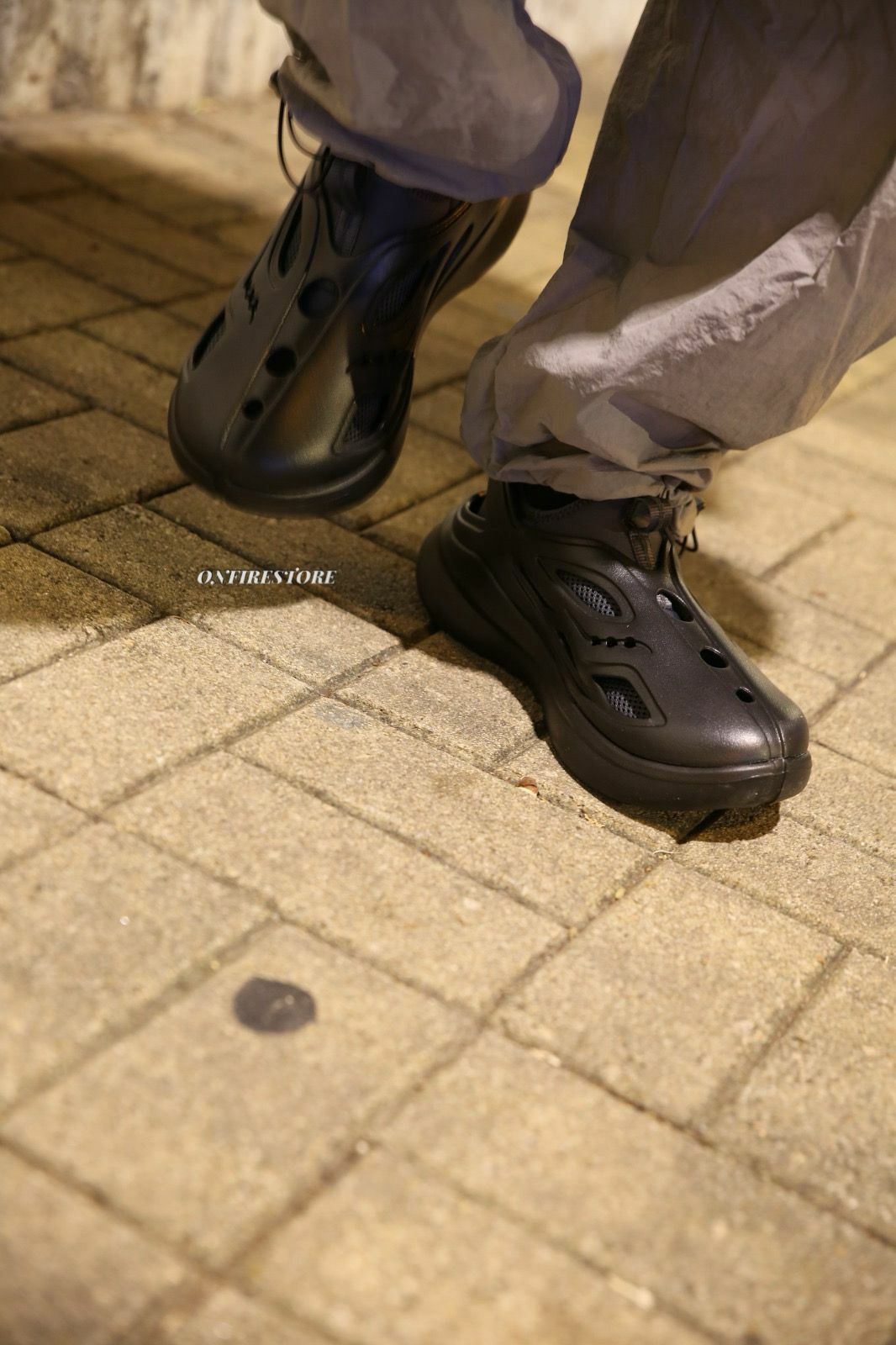 {現貨} Tombogo X Saucony Butterfly Morpho Black