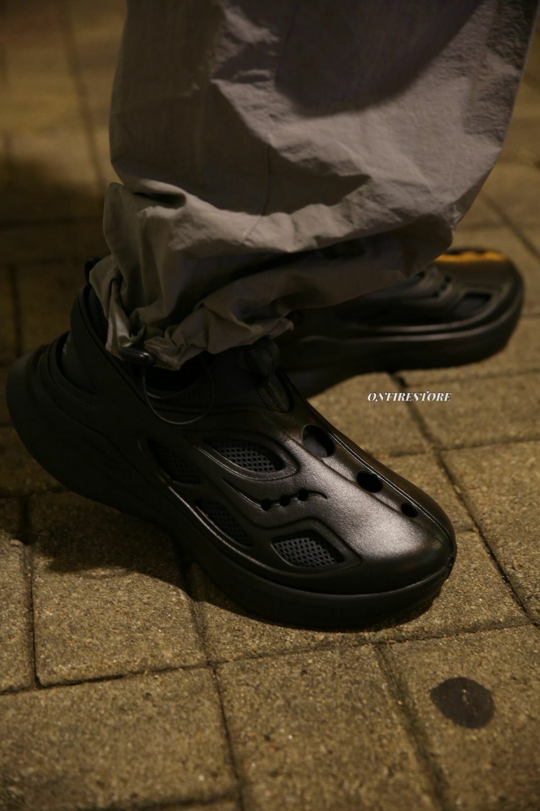 {現貨} Tombogo X Saucony Butterfly Morpho Black