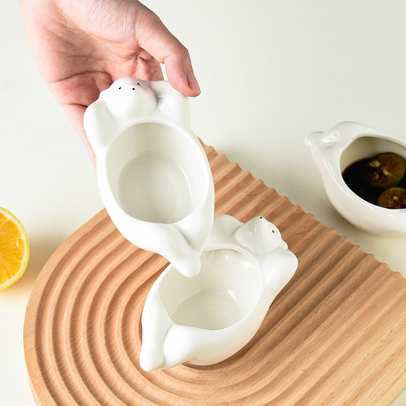 《3325》慵懶北極熊陶瓷醬料碟