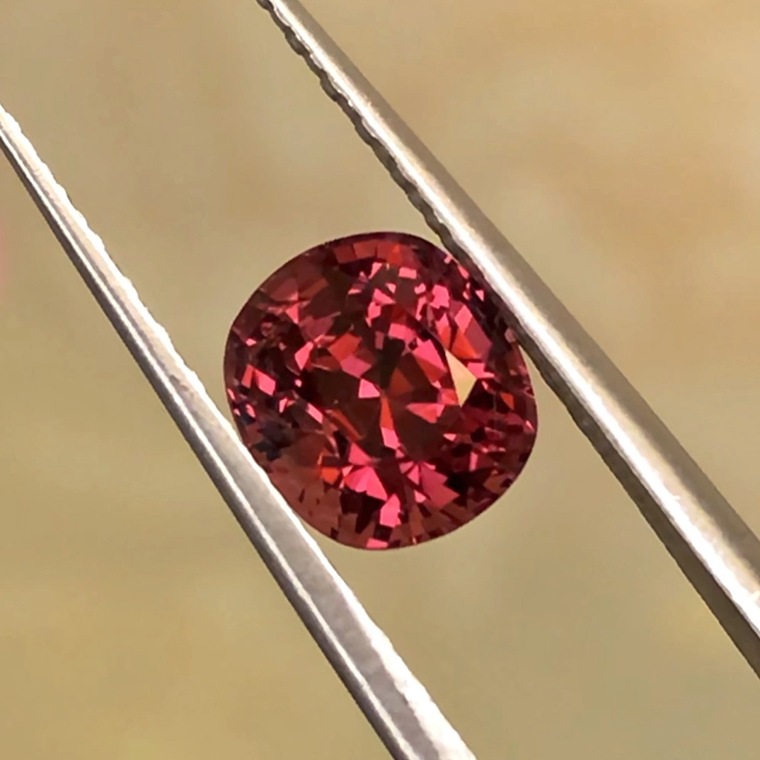 尖晶石 2.55ct 天然