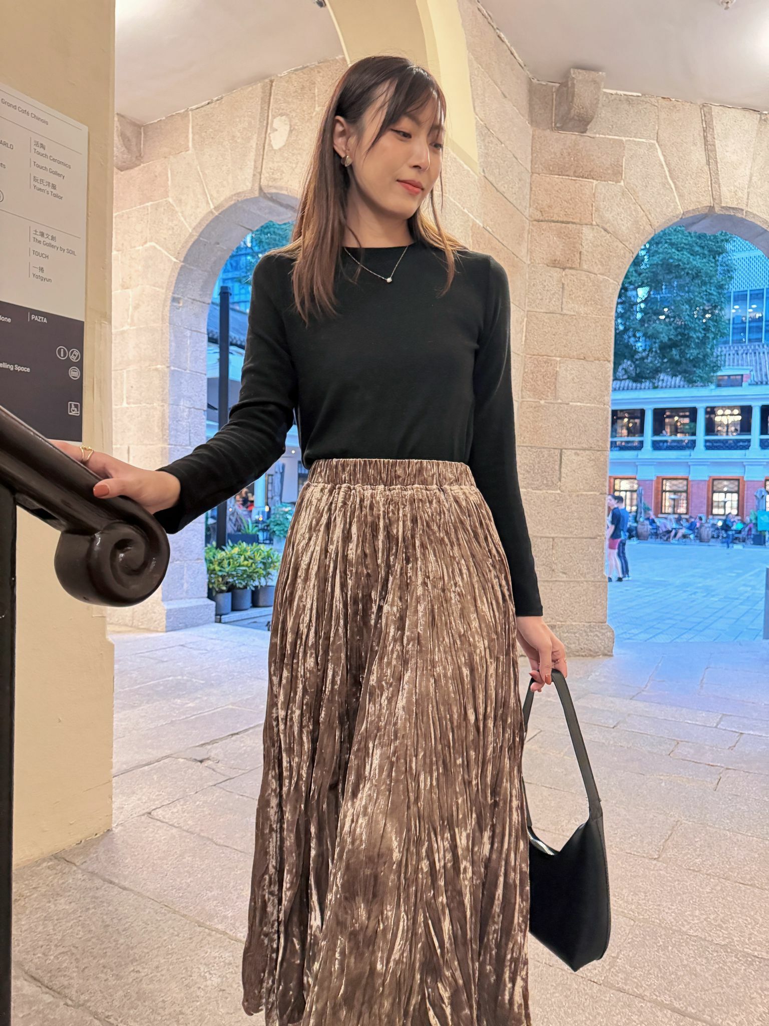 SK#5483 🤍雷電絲絨裙