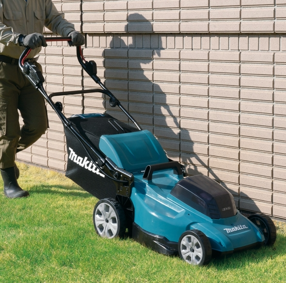 "MAKITA"牧田牌 充電式剪草機480mm(無碳刷馬達)(鋰18Vx2=36V)(淨機)-[DLM480Z]