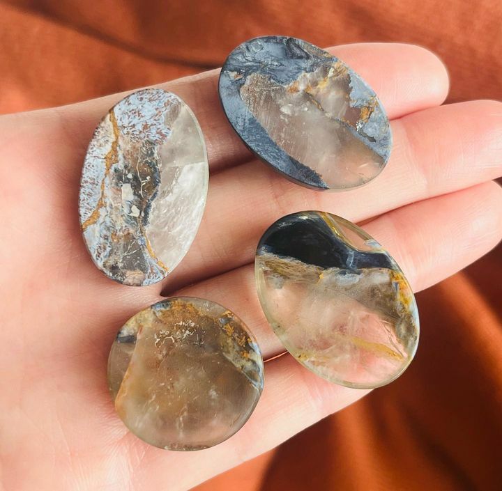 [原石] 彼得石 玉化 水晶墜面 水晶蛋面