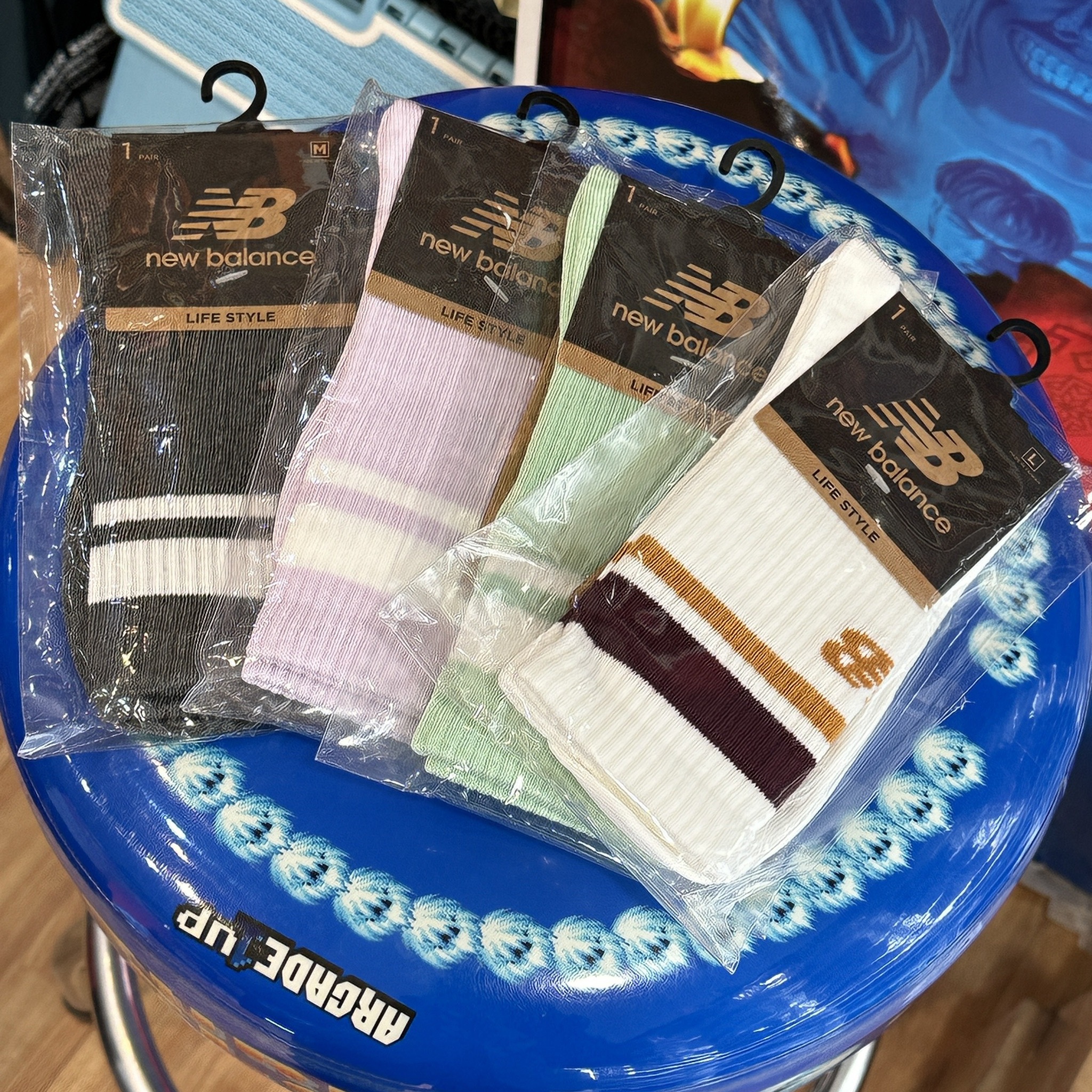 New Balance NB Logo 條紋 長襪 小腿肚襪 一雙 四色 灰/綠/紫/白 LAS32161