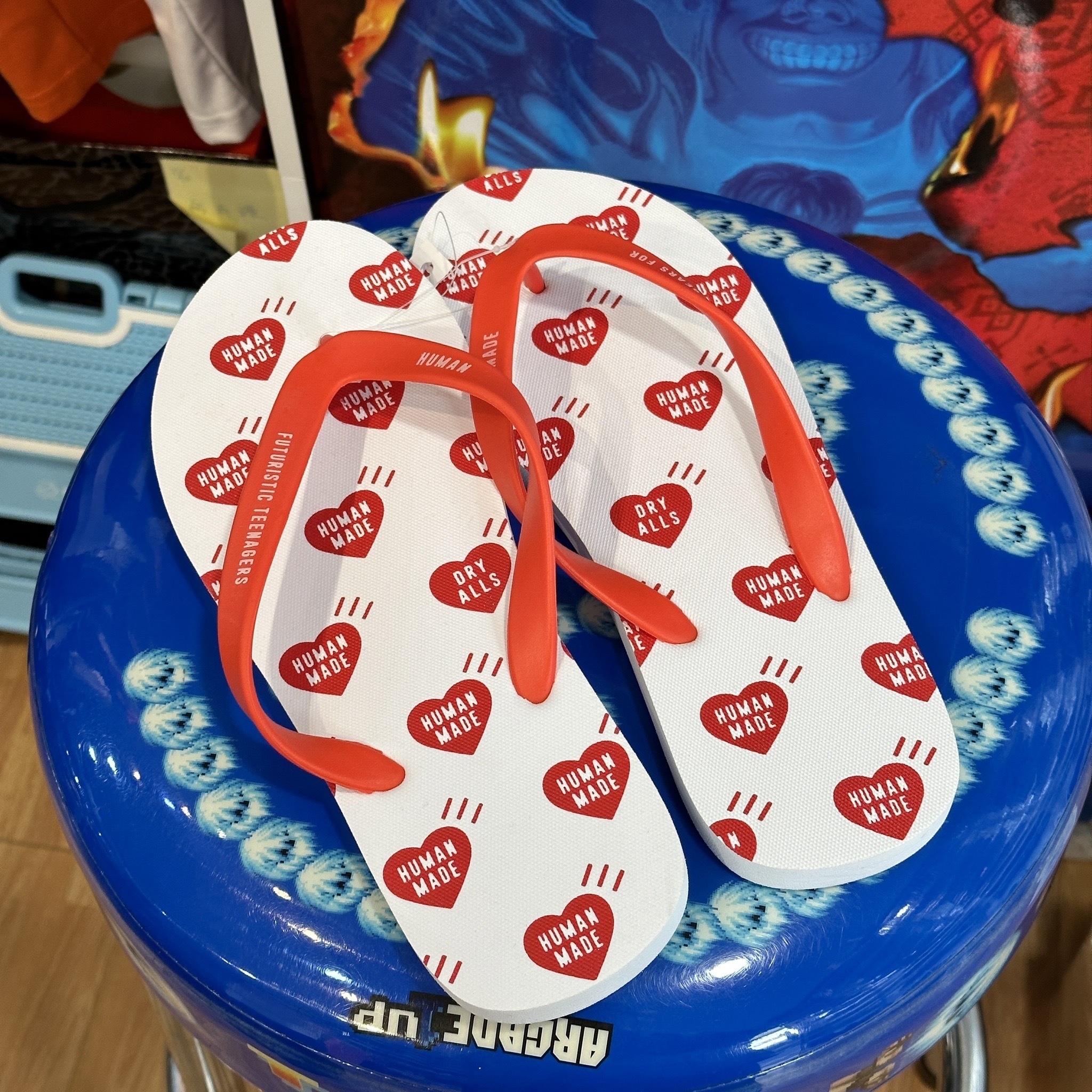 HUMAN MADE 愛心 人字拖 防水 白紅 拖鞋 HM23GD126RED