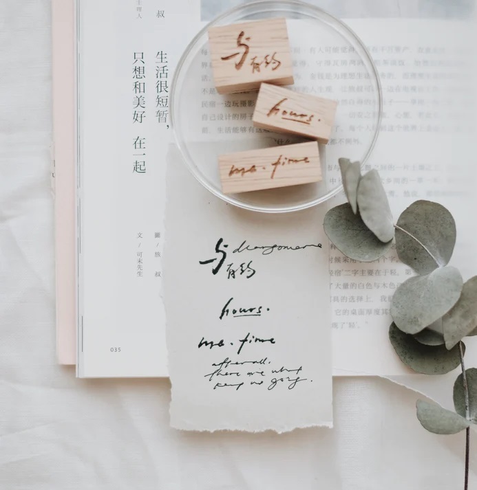SOM x pc me-time/hours 文字系列印章 共二款