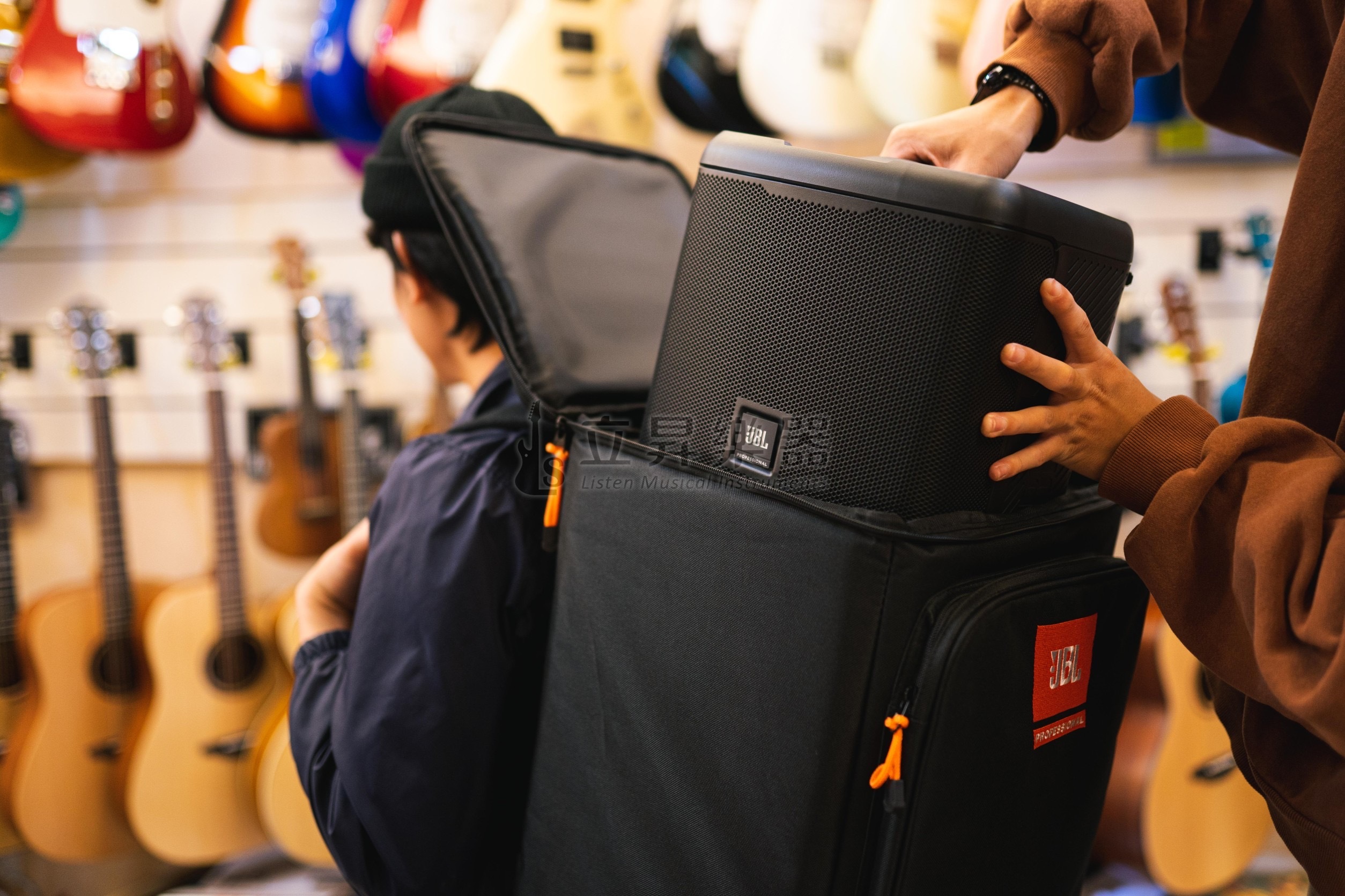 【現貨供應中】JBL EON ONE Compact 原廠專用保護套/攜行厚袋（不含喇叭本體） 第 5 張圖片｜三峽錄音 / 音響