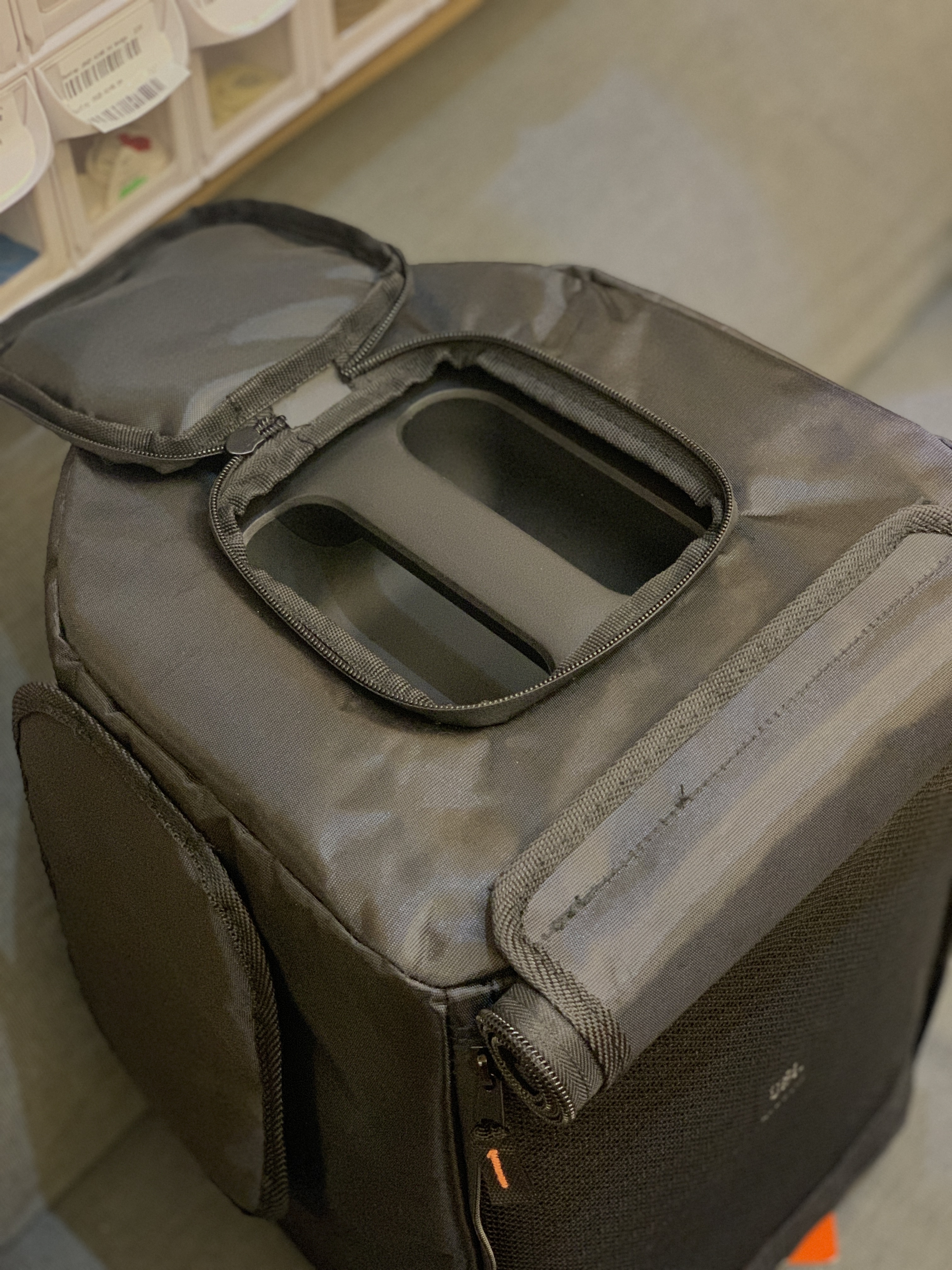 【現貨供應中】JBL EON ONE Compact 原廠專用保護套/攜行厚袋（不含喇叭本體） 第 6 張圖片｜三峽錄音 / 音響