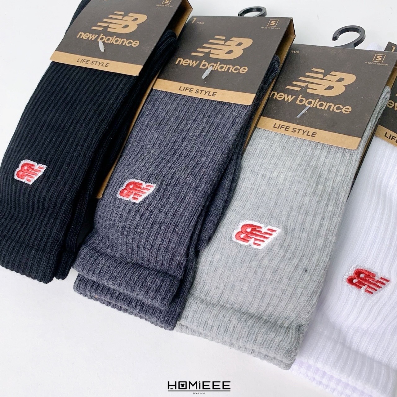 New Balance Crew Socks 襪子 長襪 黑色 白色 灰色 [LAS33761]