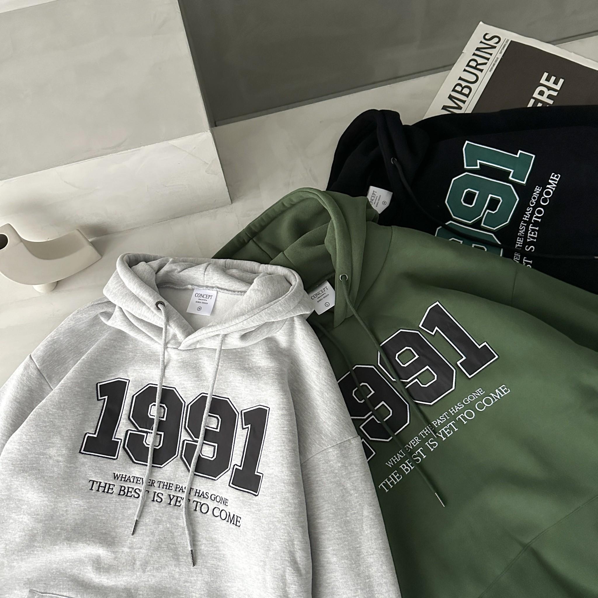 Concept 刺繡1991貼布帽Tee 80456