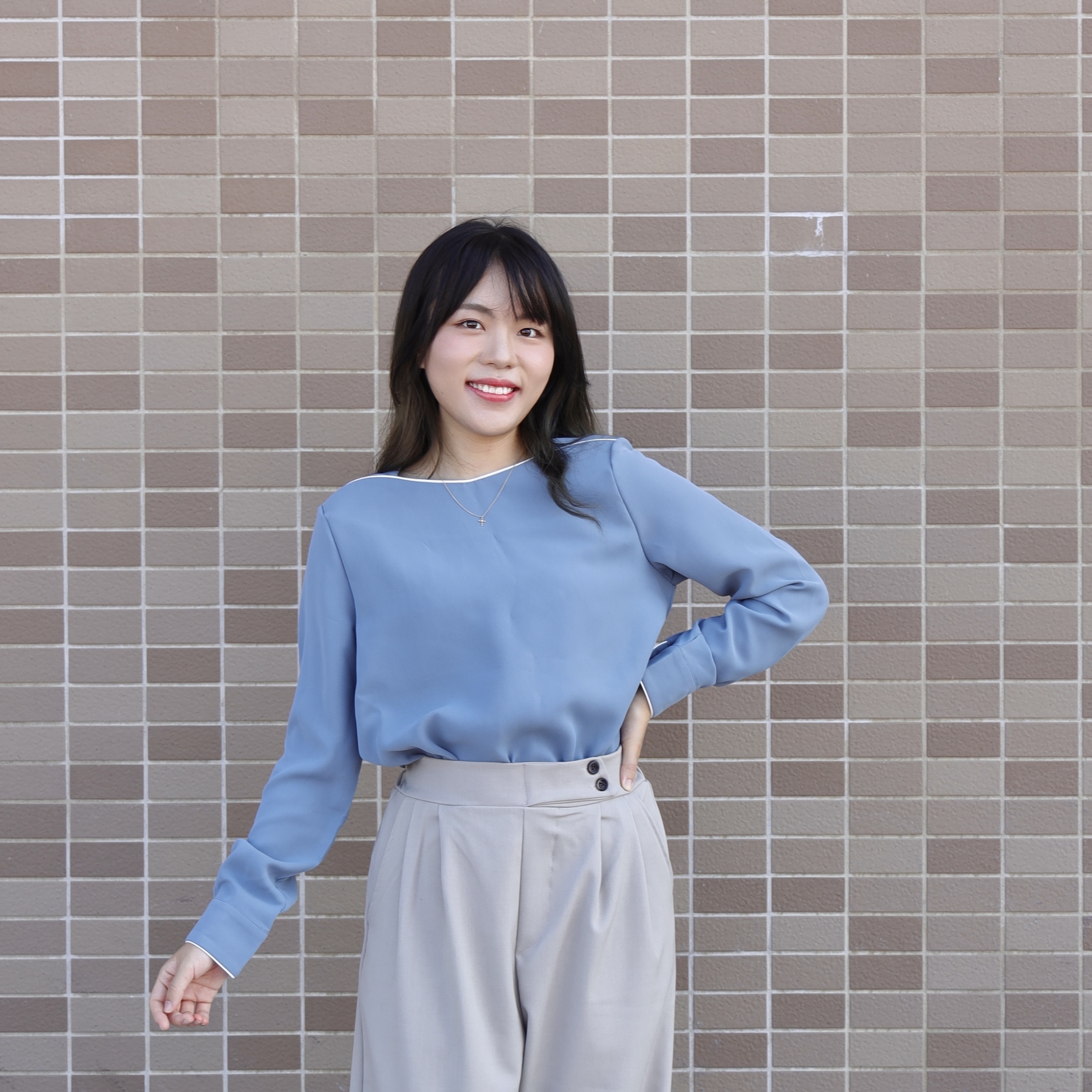 ||OL69|| 顯線一字領氣質BLOUSE