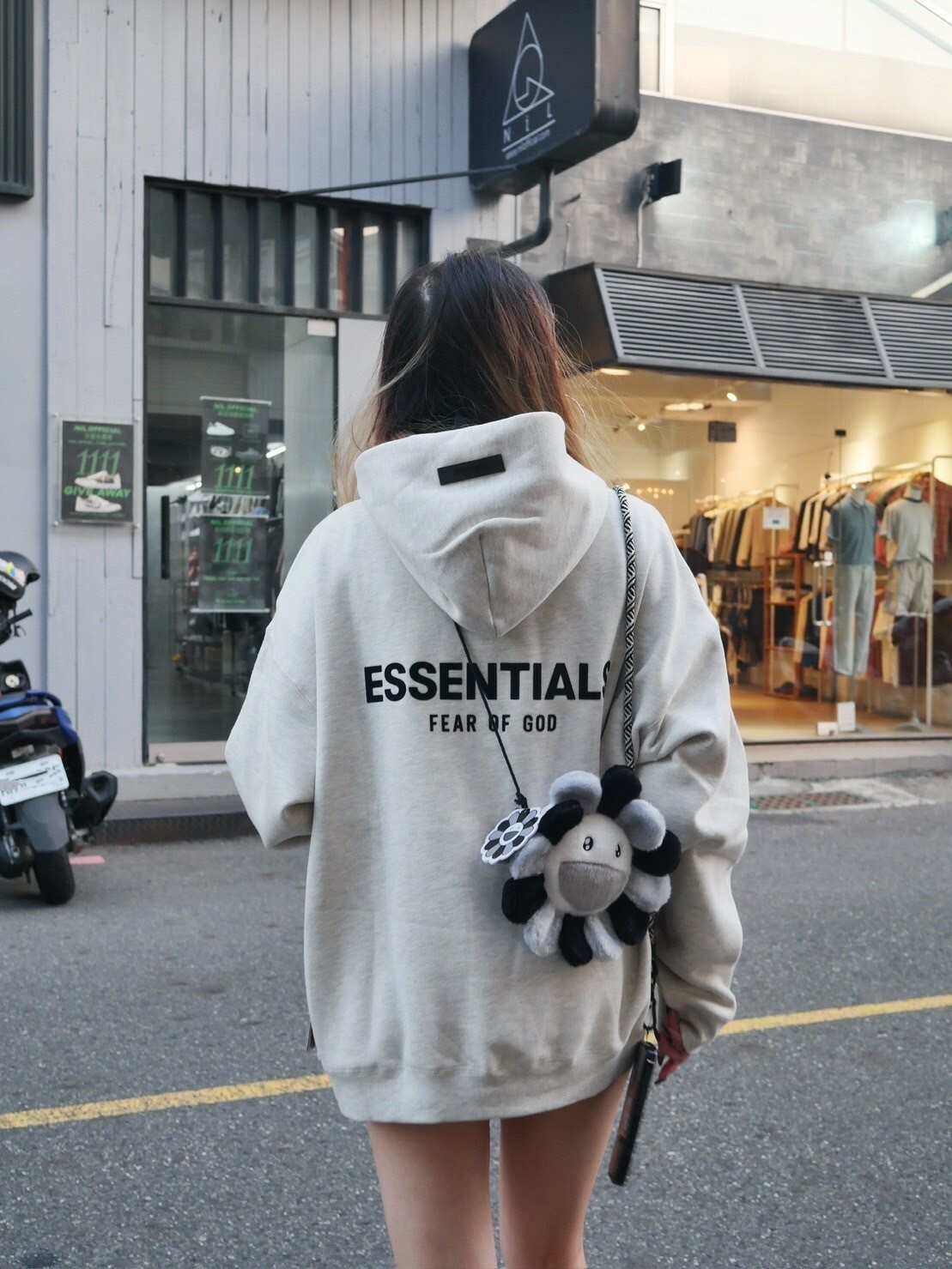 FOG Essentials 植絨字體Logo 帽T