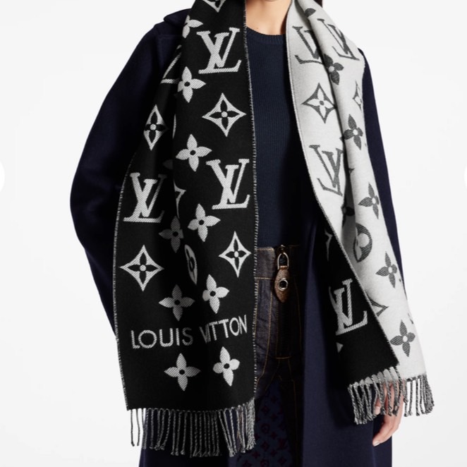 Logo lv 圍巾 奶茶 色 鏈條 LV M76067 REYKJAVIK 經典LOGO Cashmere長圍巾 奶茶棕 LV路易威登