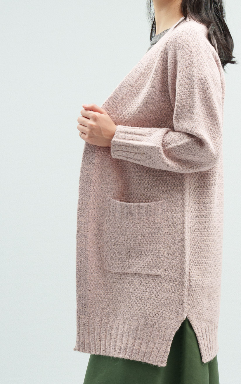 寬版設計針織外套