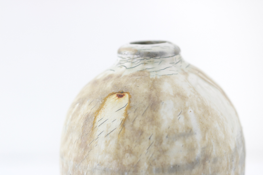 +g 小山乃文彦-灰粉引花器