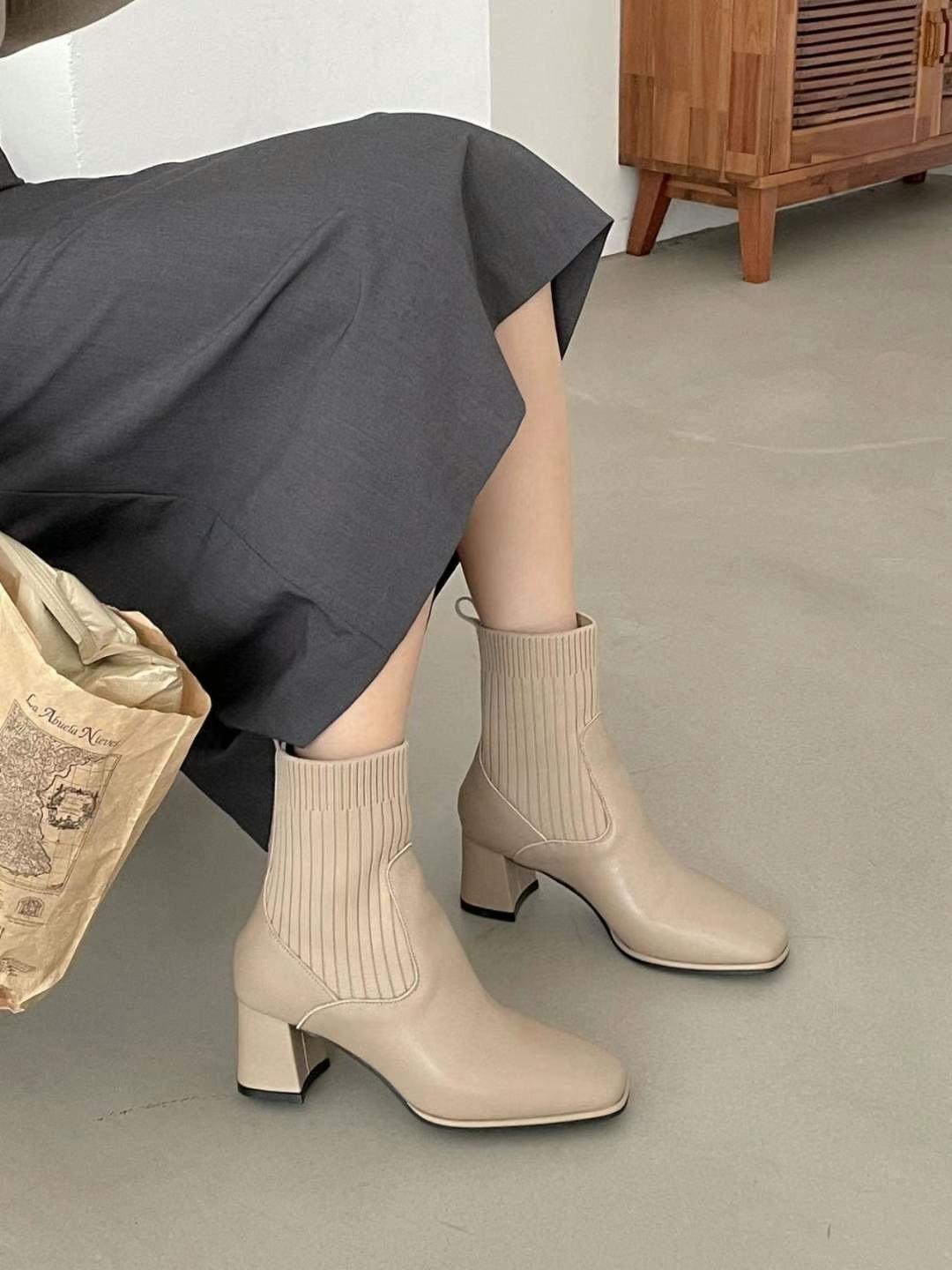 正韓𝜗𝜚咖啡廳約會款 襪靴