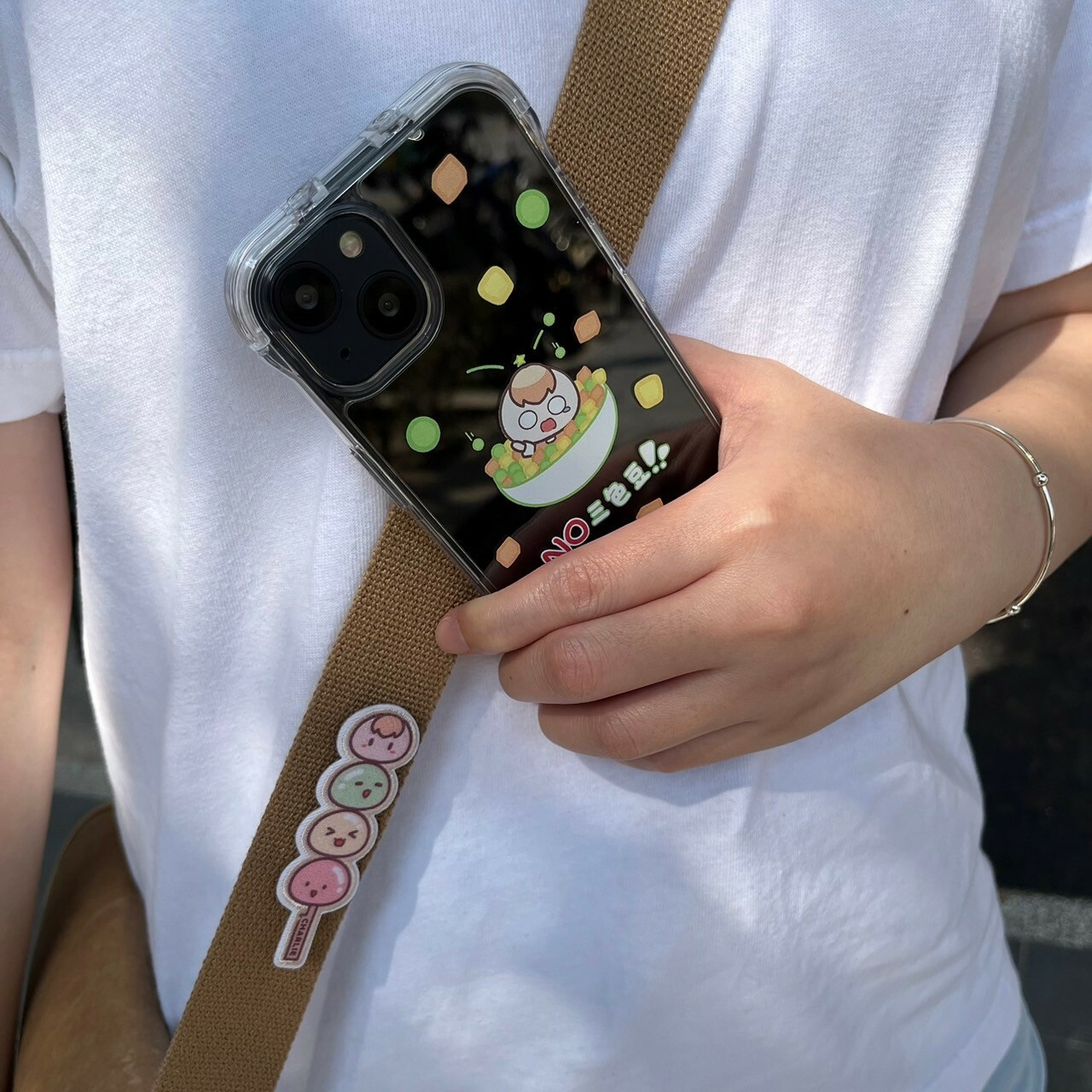 茶里三色豆手機殼(Apple 15系列)