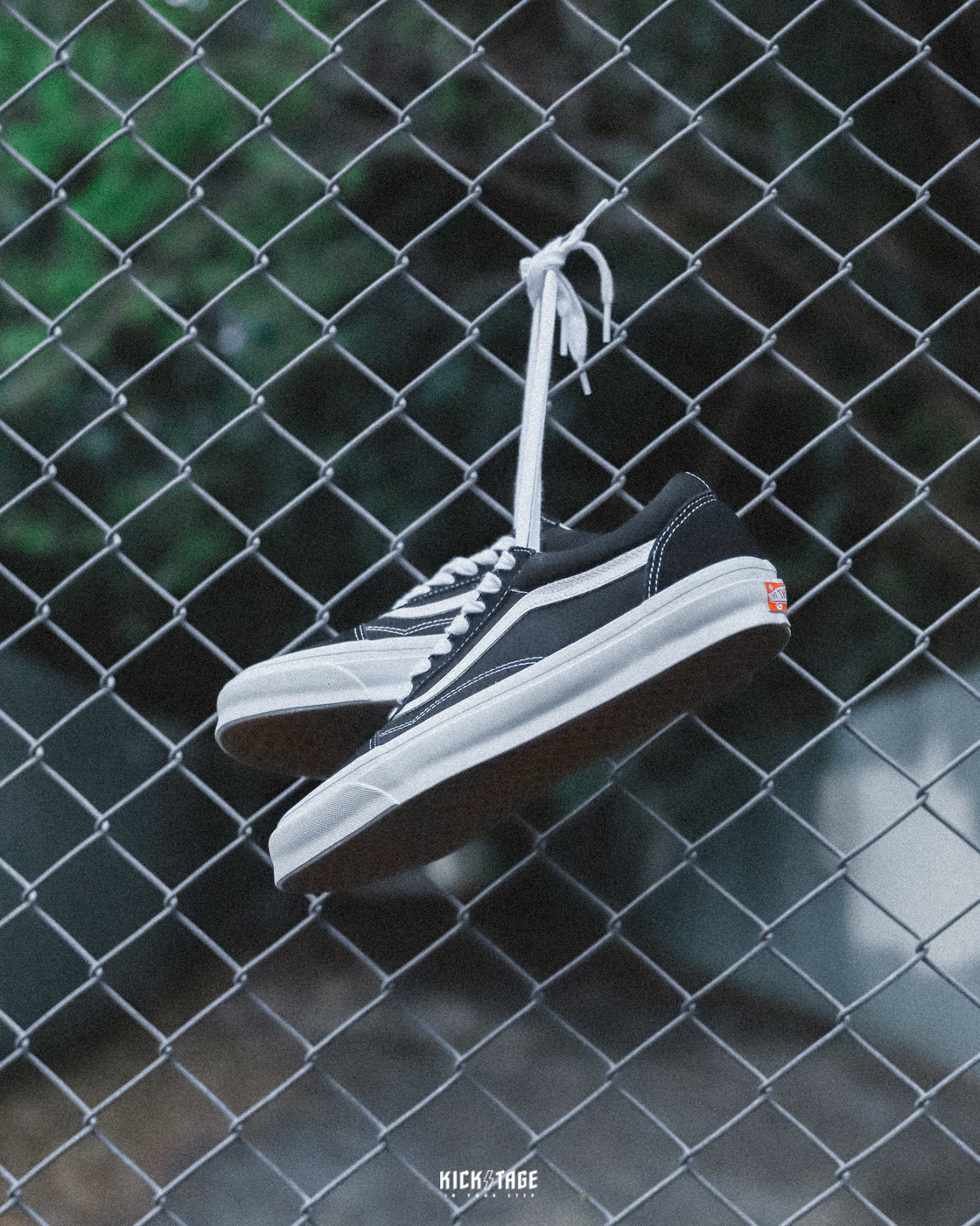 <特價商品，不退換>VANS OG OLD SKOOL VAULT LX 黑白 帆布 麂皮 原版 基本款 休閒鞋【VN0A4P3XOIU】921