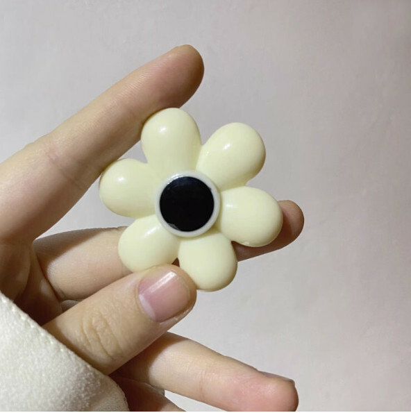 太陽花簡約胸針