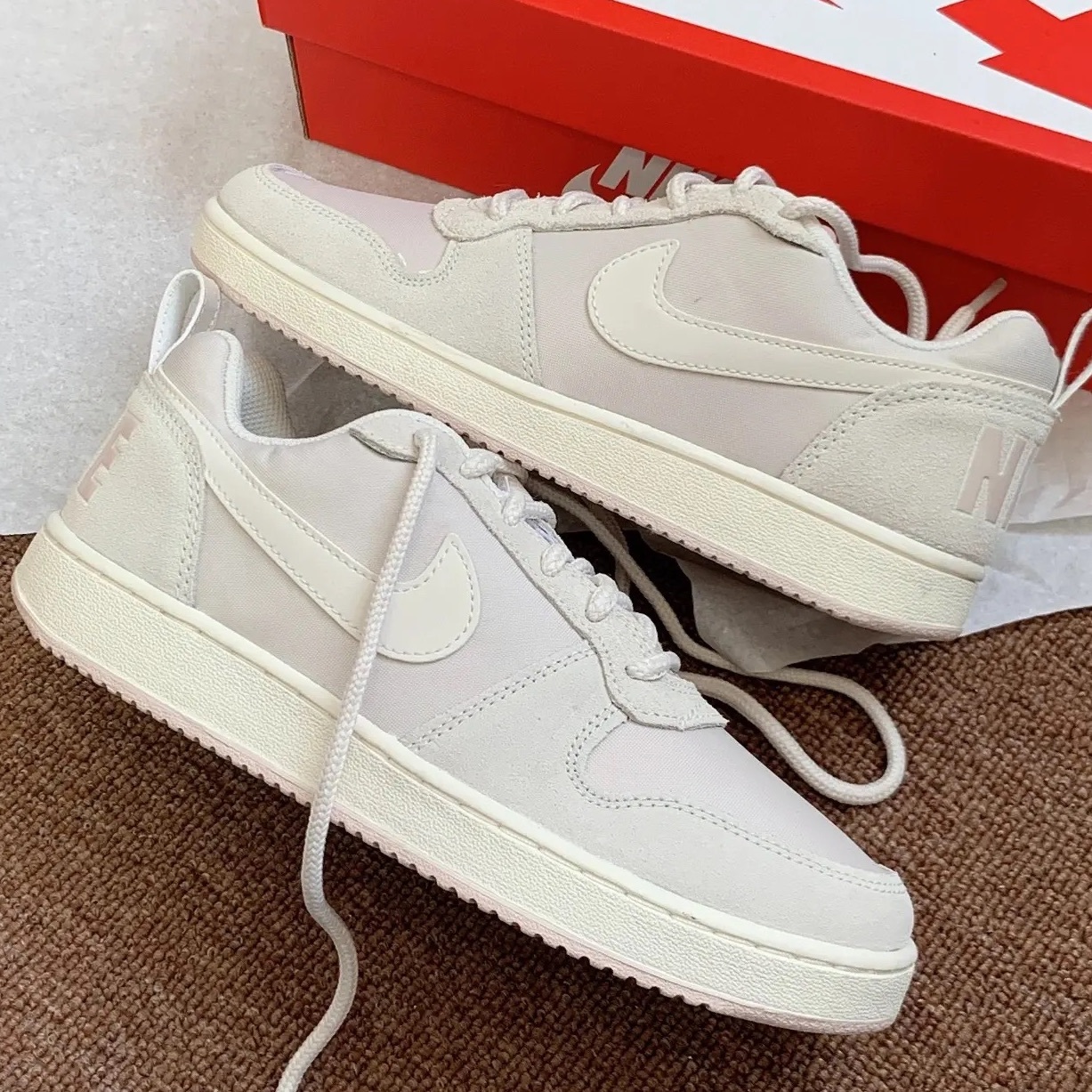 NIKE COURT BOROUGH LOW PRM 米灰 米色 麂皮 女鞋 861533-101 / 預購