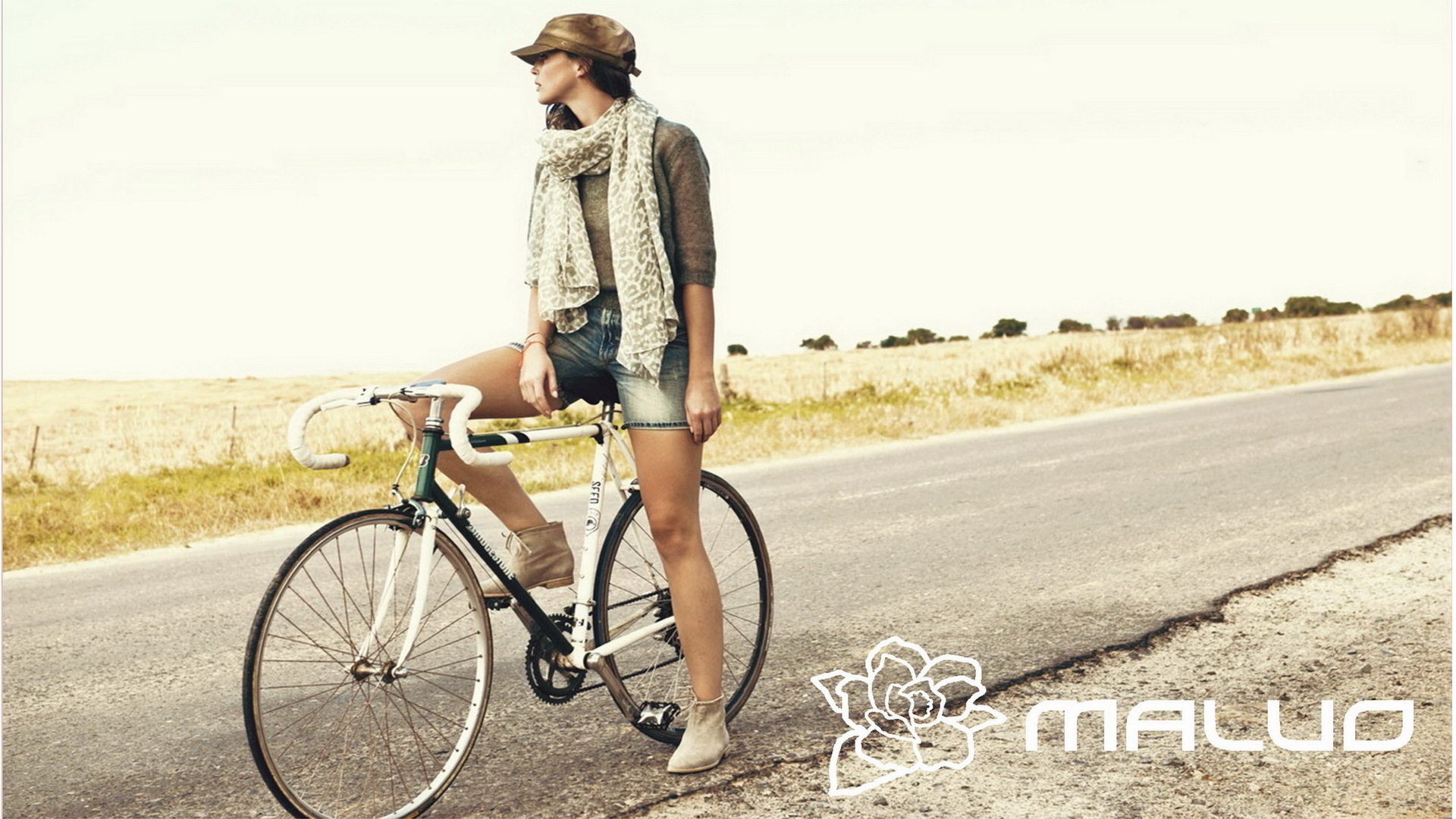 Maluo 荷蘭草編鞋 皮靴 涼鞋