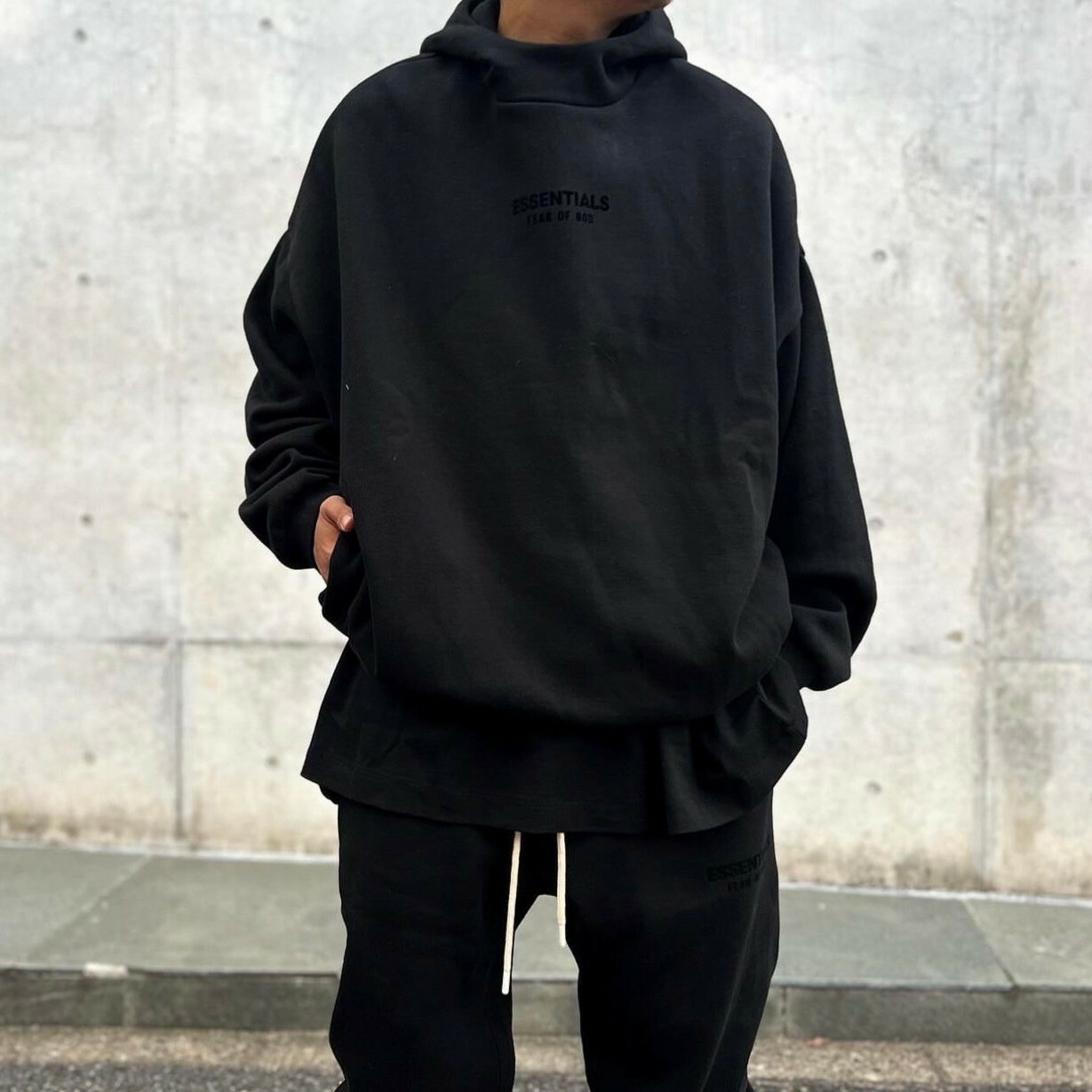 FOG Essentials 膠印小Logo 半高領帽T Core Hoodie