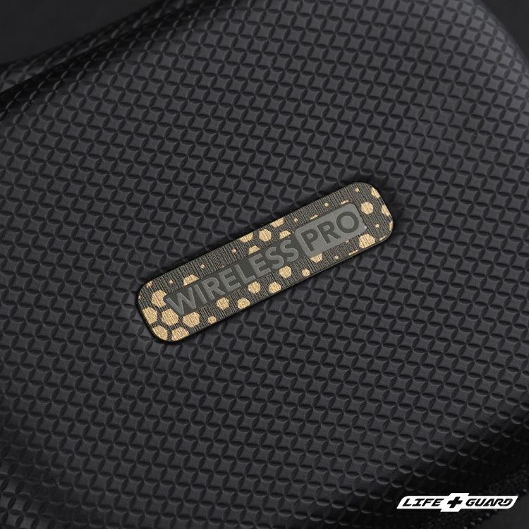 LIFE+GUARD 貼膜安裝示意，適用 RODE Wireless Pro