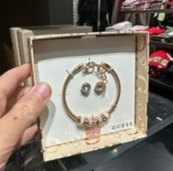 [S] GUESS G19378X21 CIRCLE EARRING & BRACELET SET,ROSE GOLD, 748838883999 (SGU487)