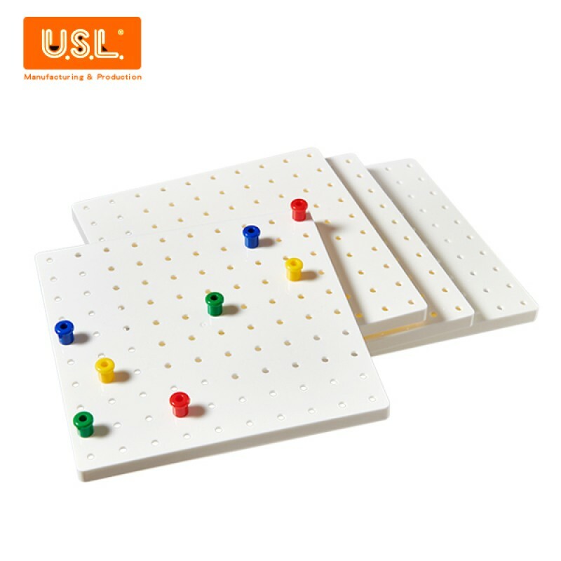 《台灣製USL遊思樂》教具 洞洞板(5pcs)+小彩釘(5色,1000pcs) / 袋
