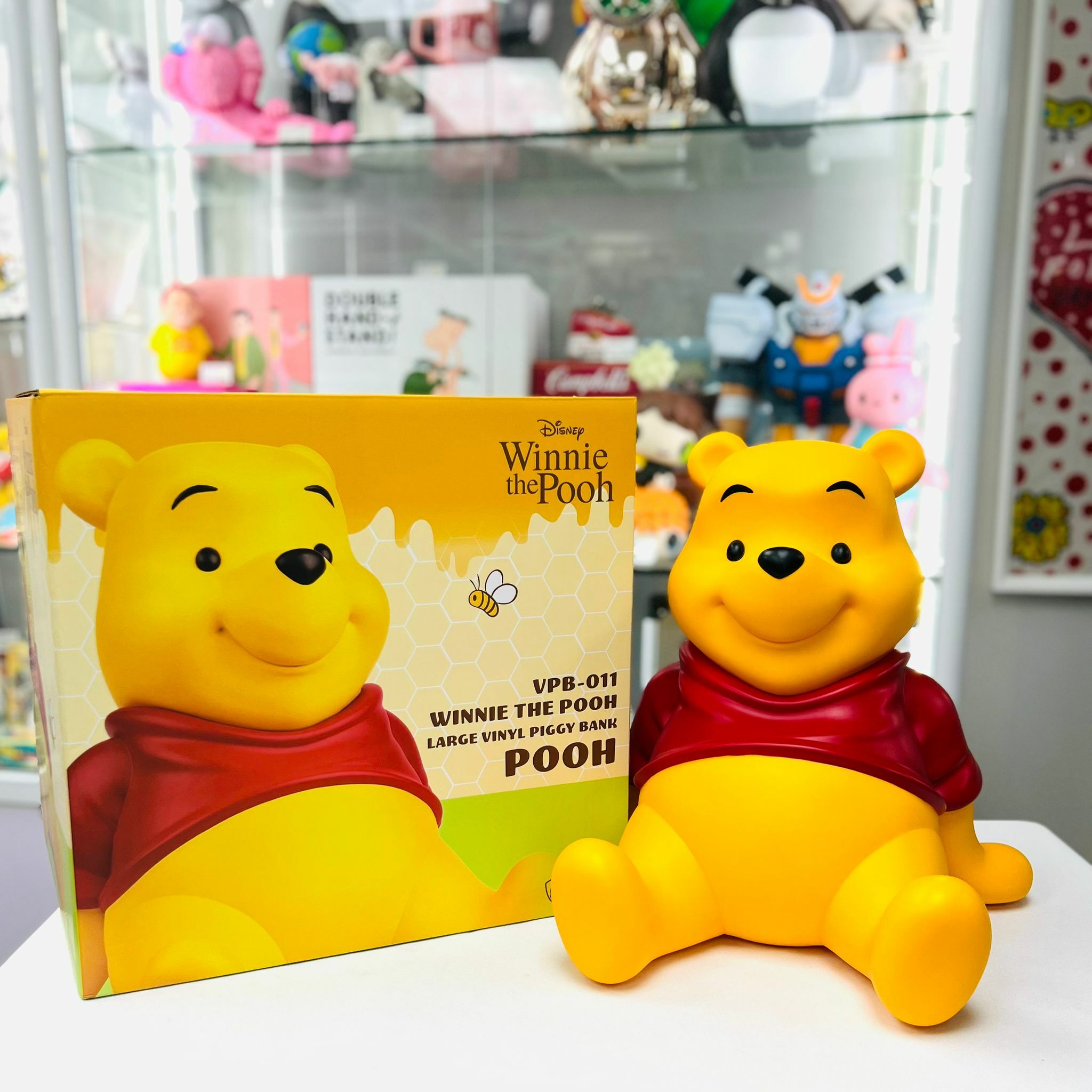 Disney Winnie The Pooh: Pooh Large Vinyl Piggy Bank by Beast Kingdom