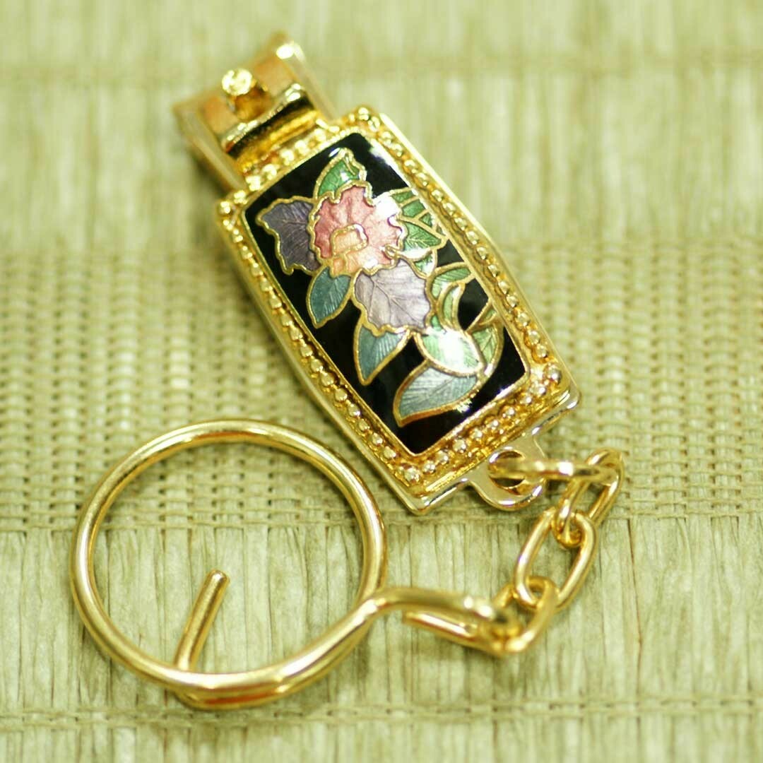 景泰藍指甲刀鎖圈-長方形‧花草(顏色隨機出貨)