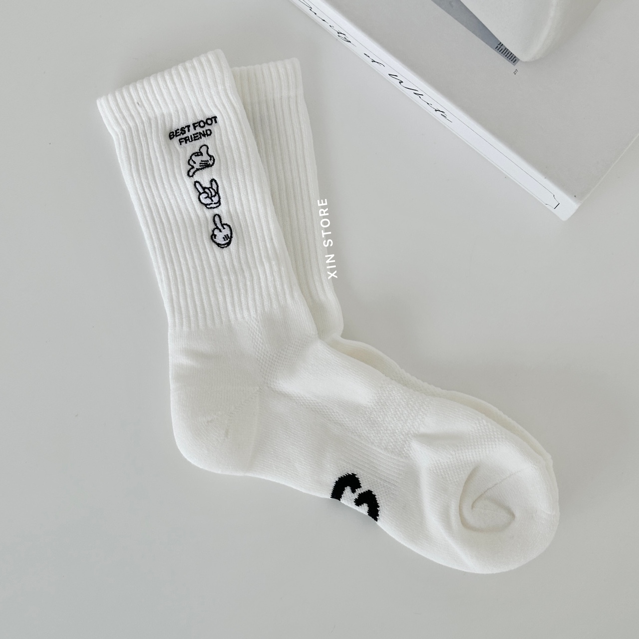 Best Foot Friend BFF Sock Gesture Sock 手勢 長襪 白