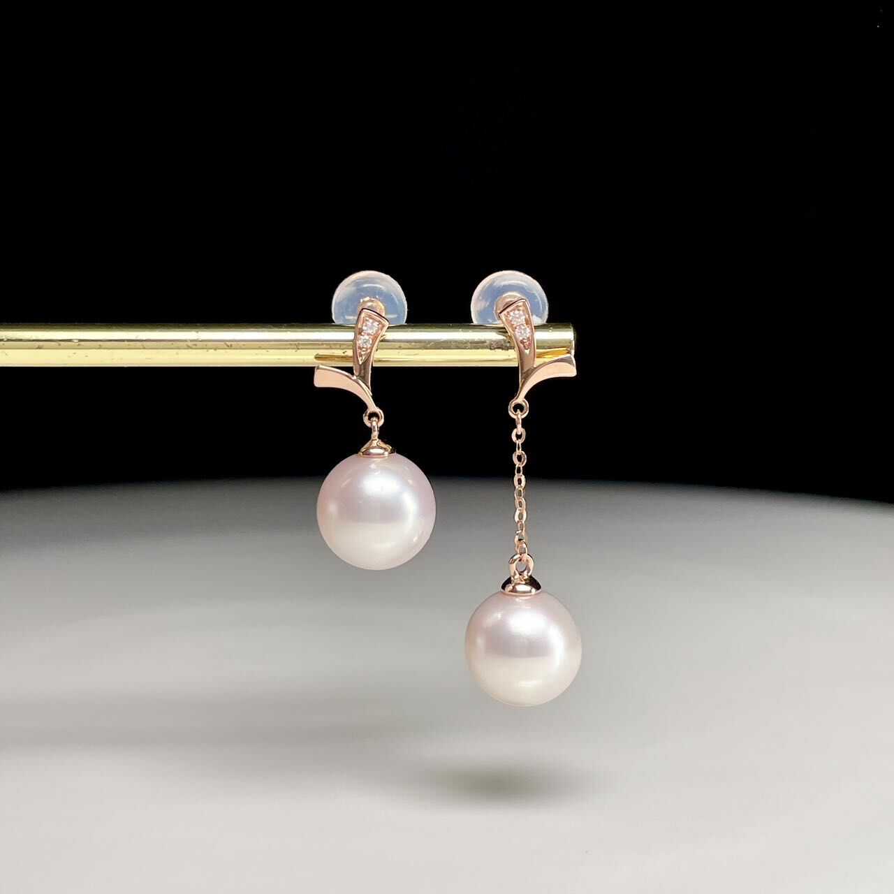 18K玫瑰金天然鑽石珍珠耳環