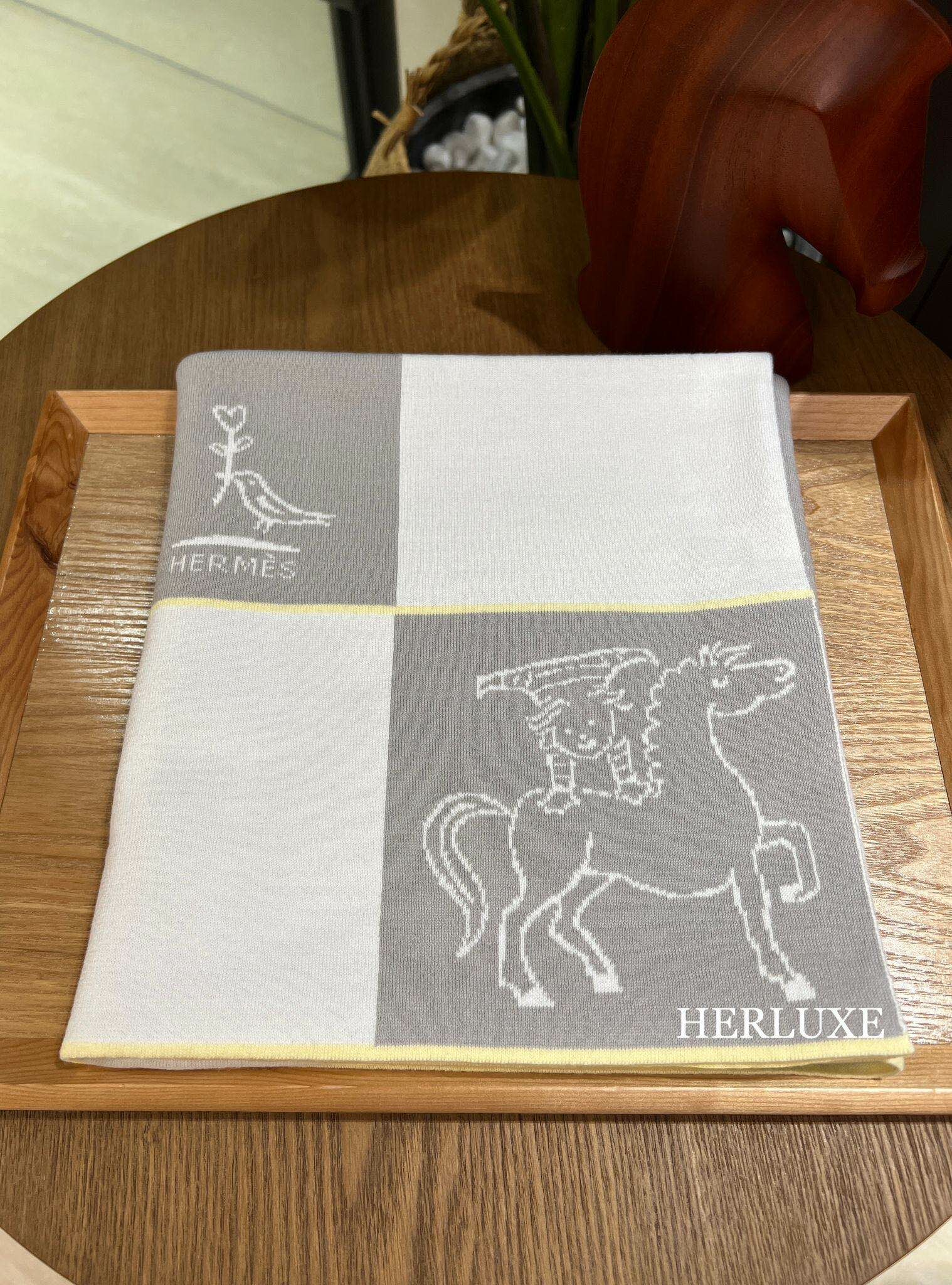 Plaid maille cabriole 100% coton 70x100cm gris perle