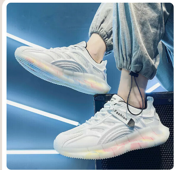 Fashionable sports casual shoes